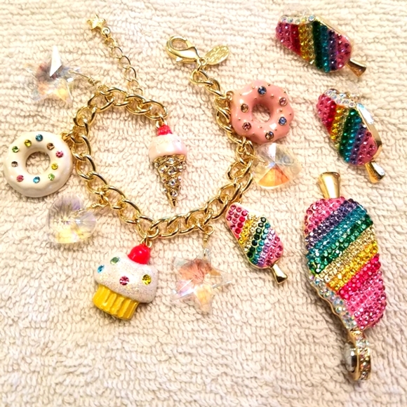 RARE!!! Kirk's Folly "Sweets" Ice Cream Bar Earrings - Picture 12 of 16